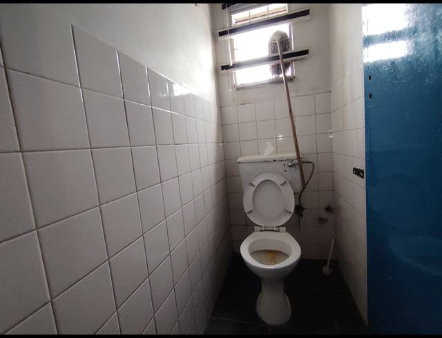 550M² WAREHOUSE FOR SALE IN GERMISTON CENTRAL
